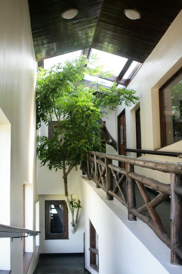Treetops Mweiga Exterior foto